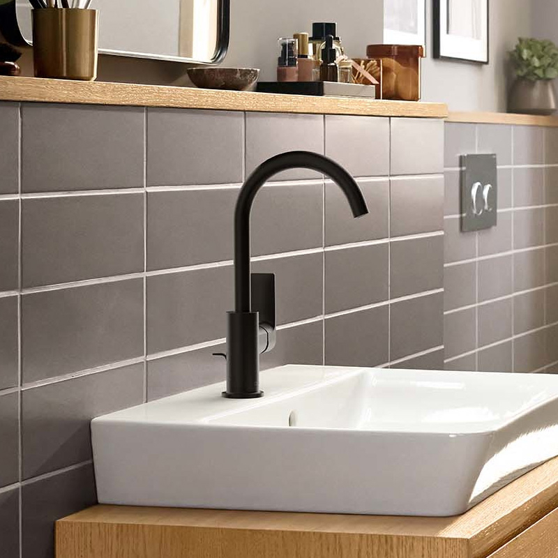 Смеситель для раковины Hansgrohe Rebris E 72576670 купить в интернет-магазине сантехники Sanbest