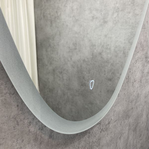 Зеркало LED Comforty Олеандр-70 00-00014342 в ванную от интернет-магазине сантехники Sanbest
