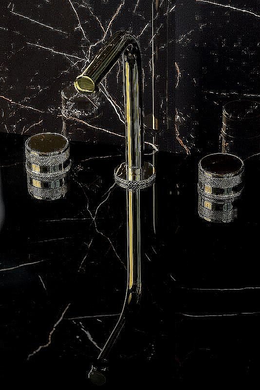 Смеситель для раковины Boheme Prestige 152-G-PR золото купить в интернет-магазине сантехники Sanbest