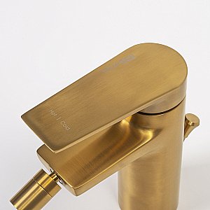 Инсталляция для биде со смесителем WasserKraft Naab 86BDT.050.BL.SQ5506 черная панель/смеситель золото матовое купить в интернет-магазине сантехники Sanbest