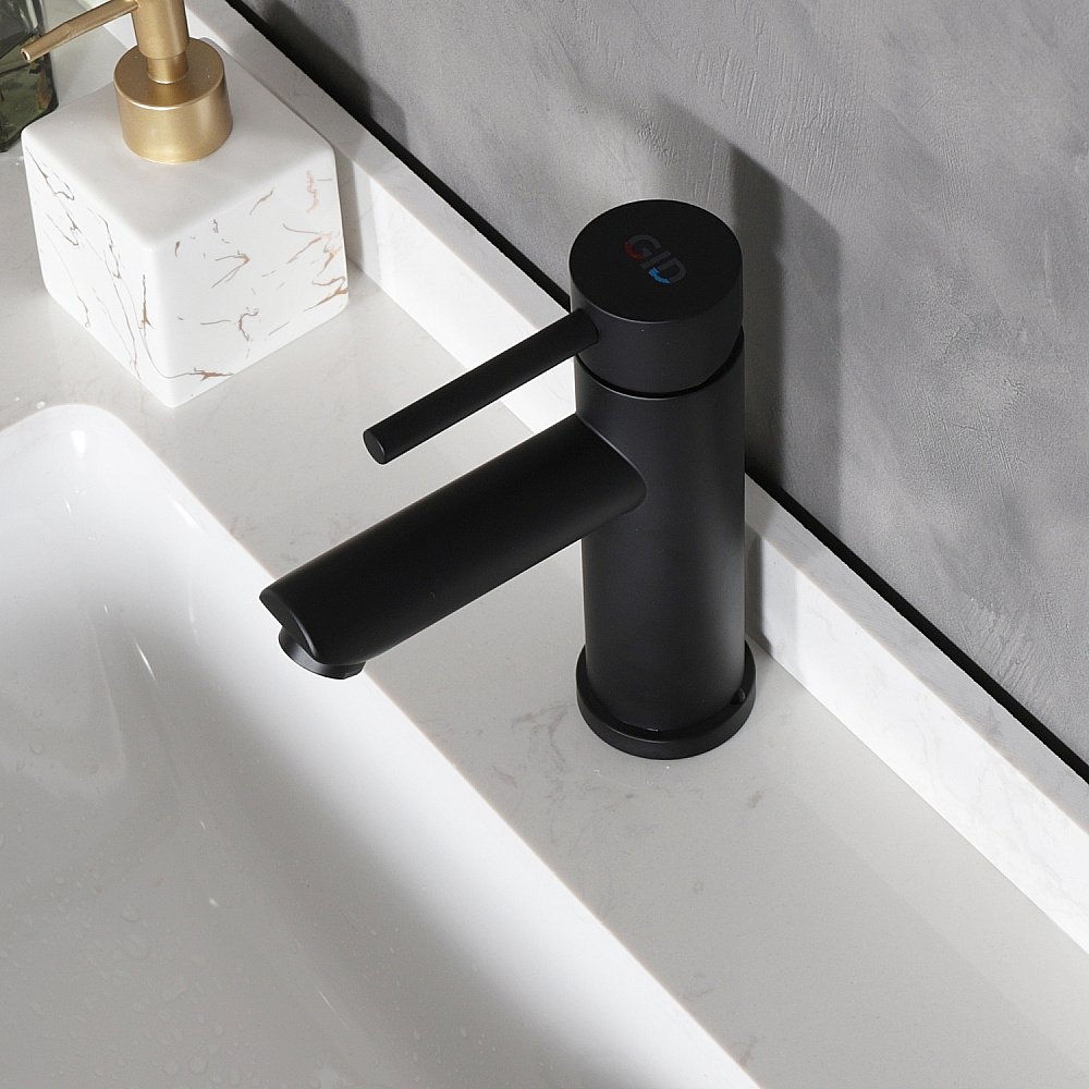 Смеситель для раковины Gid Berlin SS080-BM-K черный матовый купить в интернет-магазине сантехники Sanbest