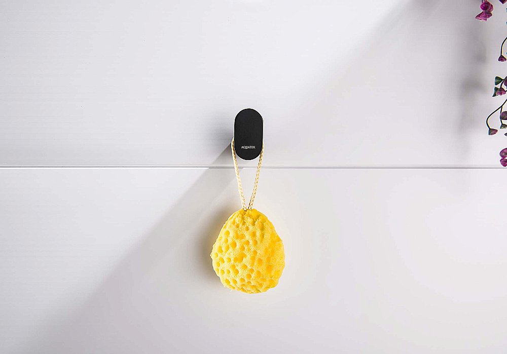 Крючок Aquatek Лира AQ4425MB черный матовый купить в интернет-магазине сантехники Sanbest