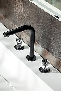 Смеситель для раковины Boheme ELEGANTE 152-B-EL черный купить в интернет-магазине сантехники Sanbest