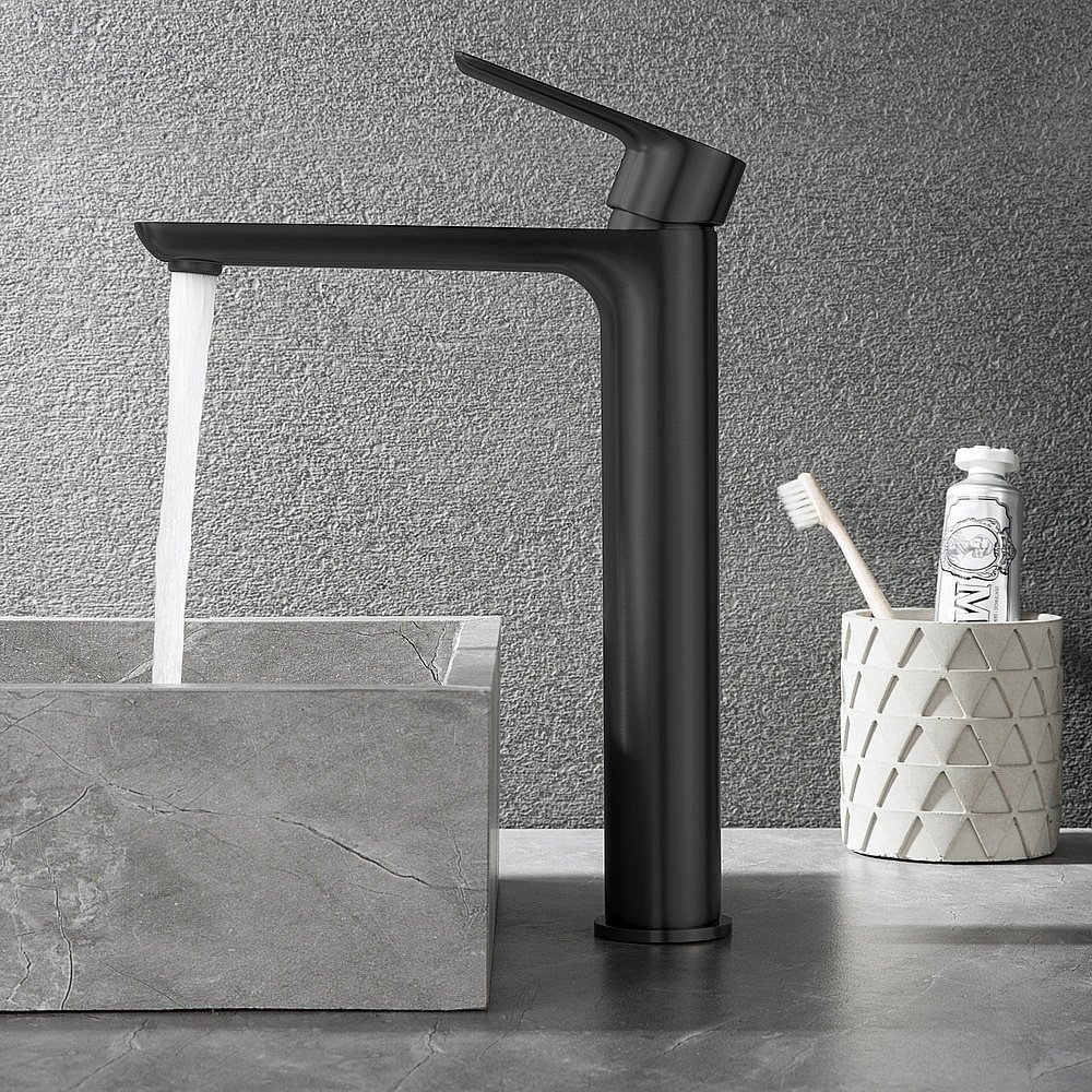 Смеситель для раковины Black&White Universe UK8302B купить в интернет-магазине сантехники Sanbest