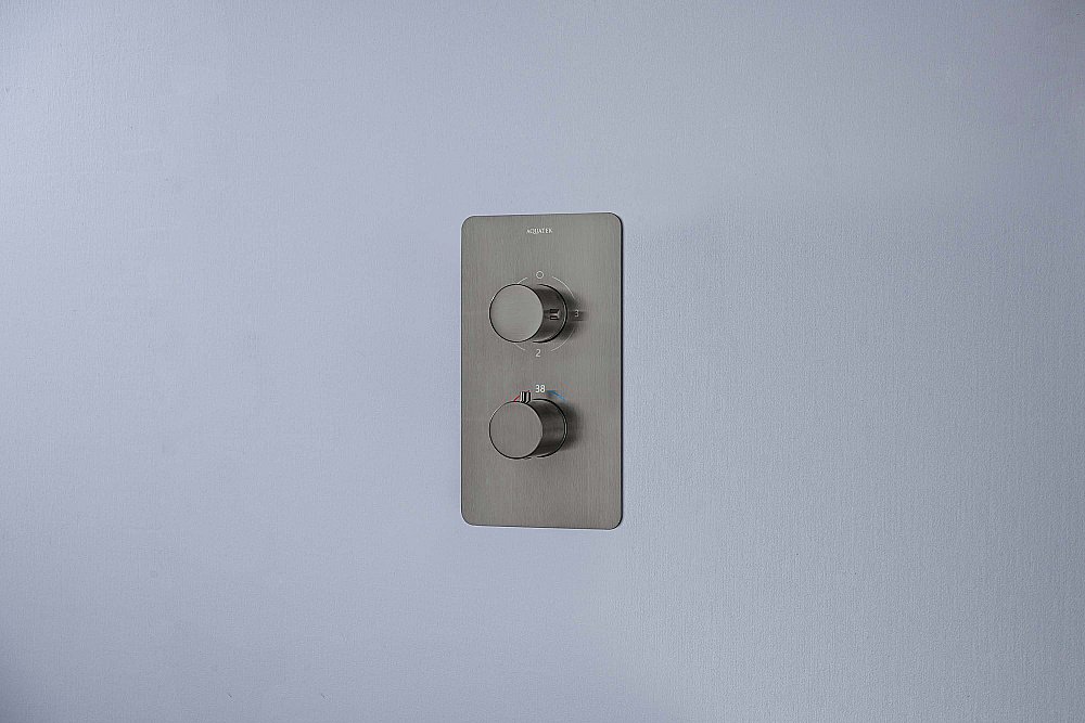 Смеситель для ванны Aquatek Европа AQ1393BGM оружейная сталь купить в интернет-магазине сантехники Sanbest