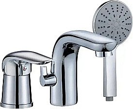 Смеситель для ванны Orange M60-333cr хром купить в интернет-магазине сантехники Sanbest