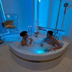 Ванна Ravak New Day 140х140 купить в интернет-магазине Sanbest