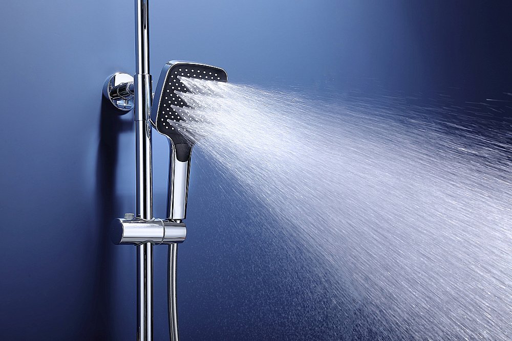 Душевая система Vincea Core VSFS-4CO1CH хром купить в интернет-магазине сантехники Sanbest