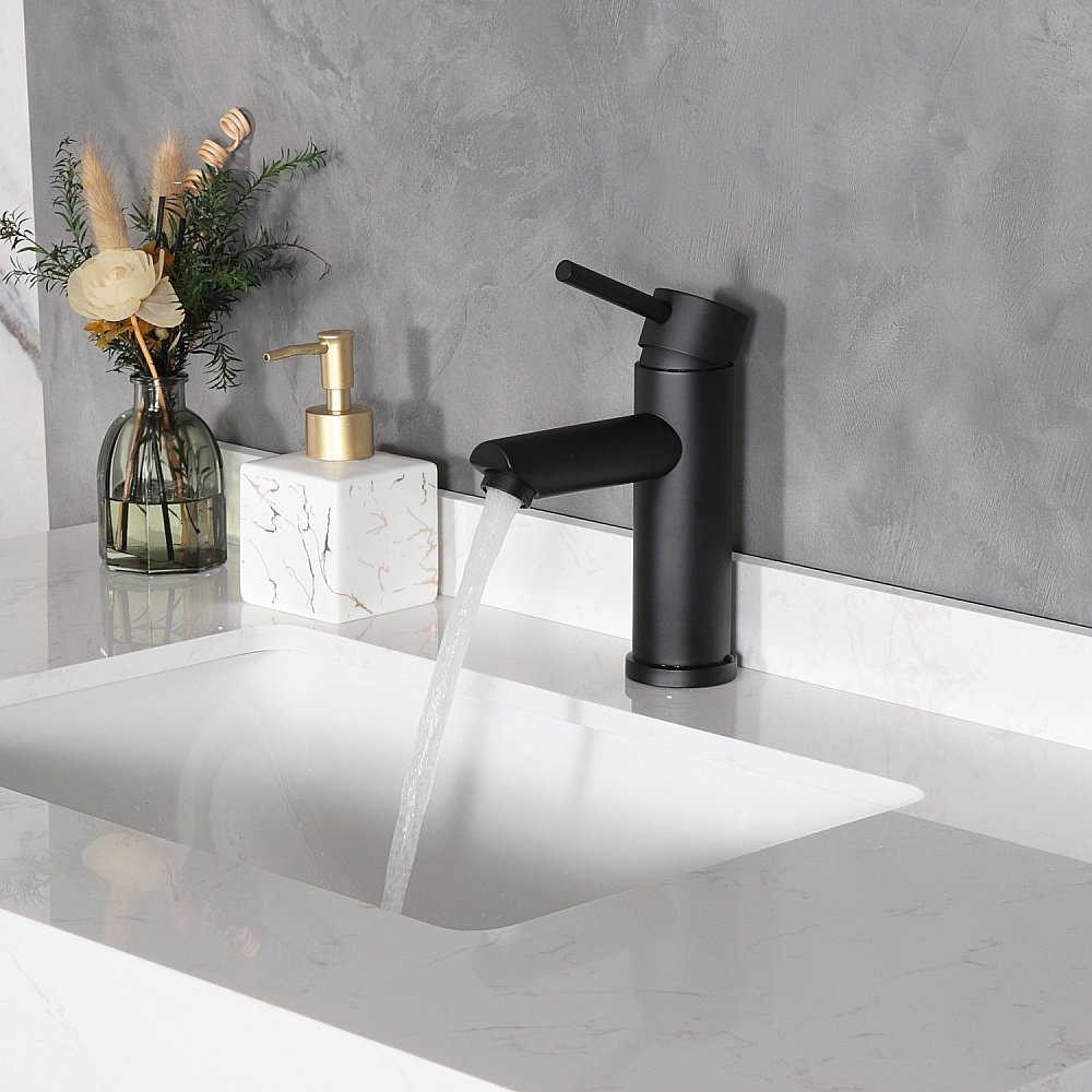 Смеситель для раковины Gid Berlin SS080-BM-K черный матовый купить в интернет-магазине сантехники Sanbest