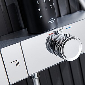 Душевая система Black&White Gravity GH-9005C купить в интернет-магазине сантехники Sanbest