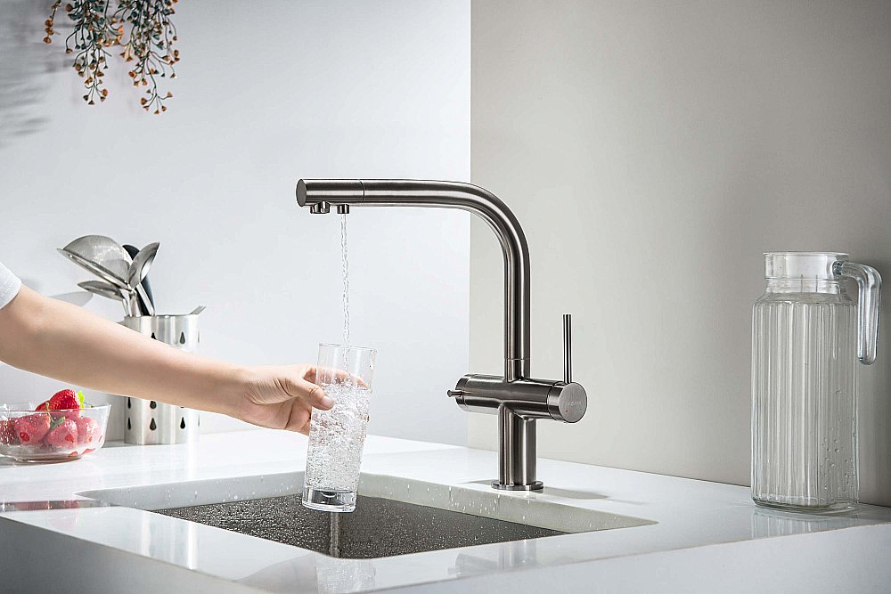 Смеситель для кухни Aquatek Европа AQ1385BGM оружейная сталь купить в интернет-магазине сантехники Sanbest