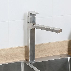 Смеситель для кухни Melana Cubo 610203 сатин купить в интернет-магазине сантехники Sanbest