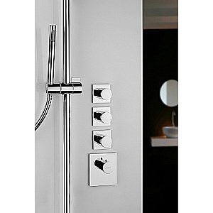 Смеситель для душа Bossini Oki Z031205.030 хром купить в интернет-магазине сантехники Sanbest