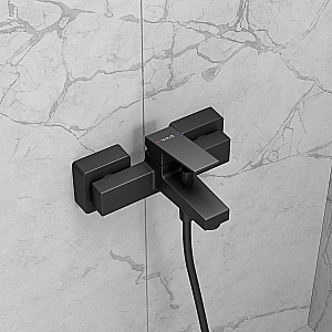 Смеситель для ванны VitrA Minimax Square A4352036EXP матовый черный купить в интернет-магазине сантехники Sanbest