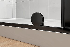 Душевая дверь Royal Bath BERN-S 140 RB 140-T-BL стекло прозрачное/профиль черный купить в интернет-магазине Sanbest