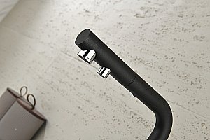 Смеситель для кухни Paulmark Serpentine Se213222-BLM черный купить в интернет-магазине сантехники Sanbest