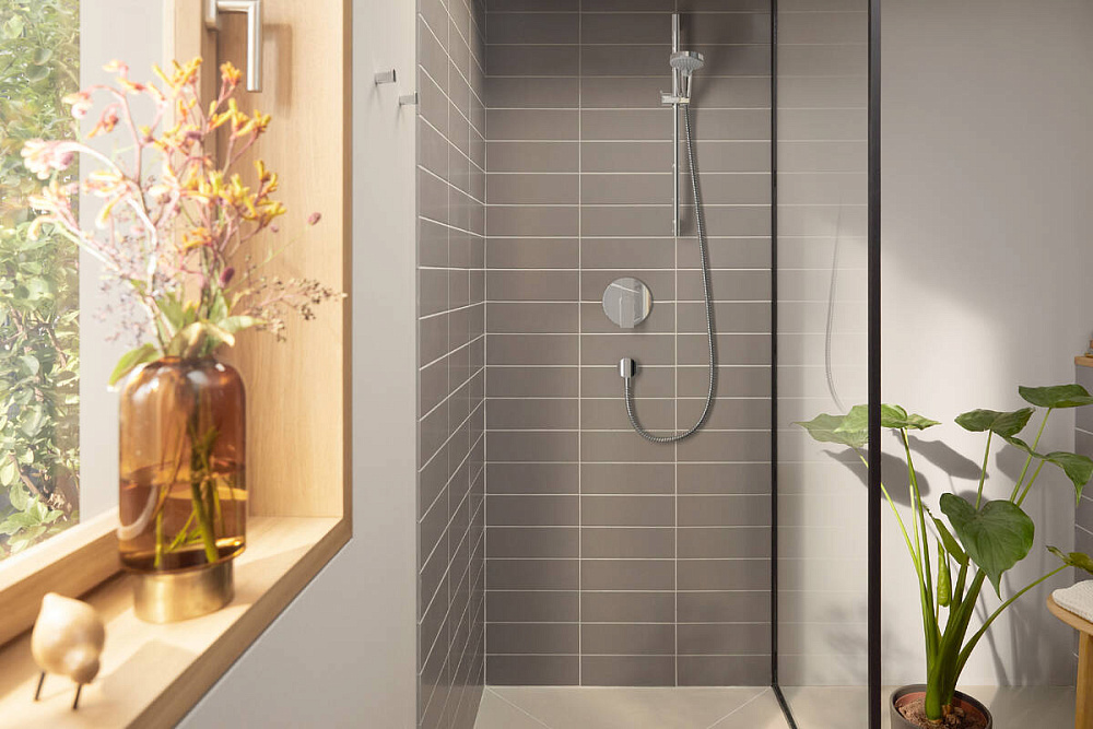 Смеситель для душа Hansgrohe Rebris E 72668000 хром купить в интернет-магазине сантехники Sanbest