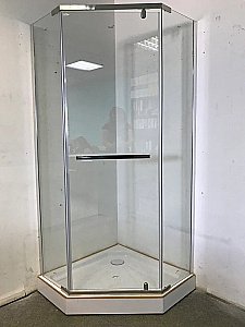 Душевой уголок CeruttiSpa Chika 100x100 CHIKA ZP101T стекло прозрачное/профиль хром купить в интернет-магазине Sanbest