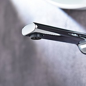 Смеситель для раковины Black&white Gravity GF-7407-С хром купить в интернет-магазине сантехники Sanbest