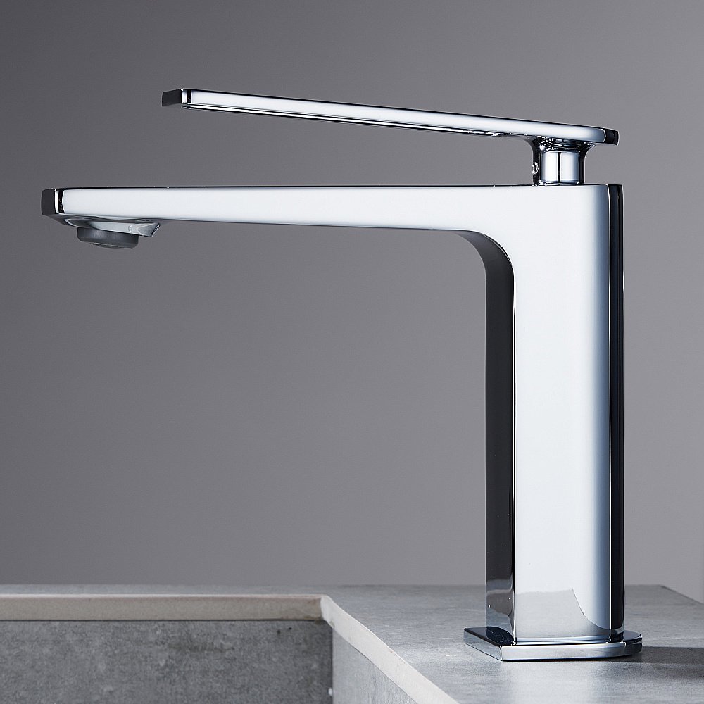 Смеситель для раковины Black&White Universe UK9901С хром купить в интернет-магазине сантехники Sanbest