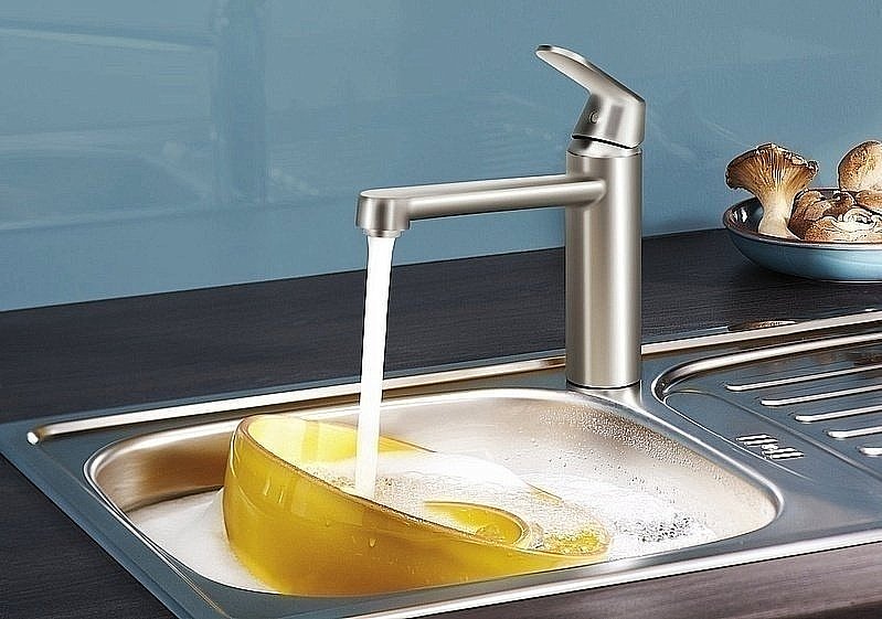 Смеситель для кухни Grohe Eurosmart Cosmopolitan 30193DC0 купить в интернет-магазине сантехники Sanbest