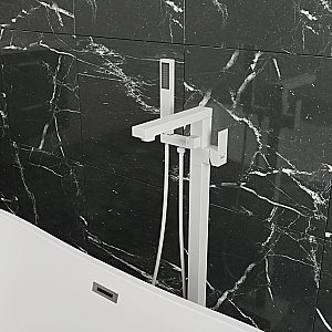 Смеситель для ванны D&K Bayern.Liszt DA1516008 белый матовый купить в интернет-магазине сантехники Sanbest