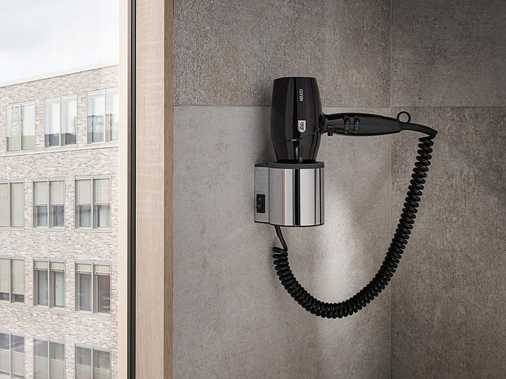 Фен с держателем KEUCO PLAN 14995010037 хром/тёмно-серый купить в интернет-магазине сантехники Sanbest