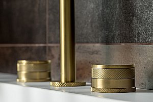 Смеситель для раковины Boheme Prestige 152-MG-PR золото матовое купить в интернет-магазине сантехники Sanbest