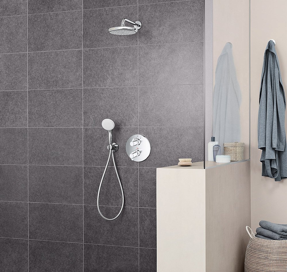 Верхний душ Grohe Tempesta 250 26668000 хром купить в интернет-магазине сантехники Sanbest