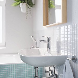 Смеситель для раковины Grohe BauLoop 2020 23762001 купить в интернет-магазине сантехники Sanbest