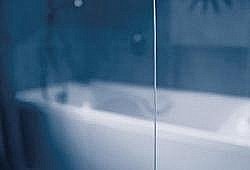 Шторка для ванной Ravak Supernova Rosa 150 транспорент правая купить в интернет-магазине сантехники Sanbest