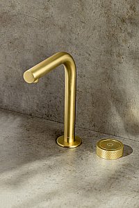 Смеситель для раковины Boheme TECH 158-MG матовое золото купить в интернет-магазине сантехники Sanbest