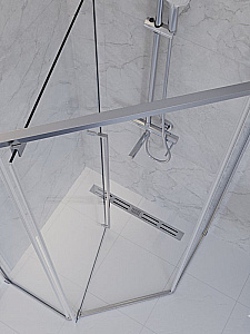 Душевой уголок Cezares PLANE 90х90 P-1-90-C-BORO стекло прозрачное/профиль брашированное золото купить в интернет-магазине Sanbest