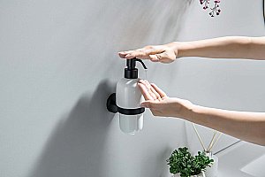 Диспенсер Aquatek Бетта AQ4605MB керамика/черный матовый купить в интернет-магазине сантехники Sanbest