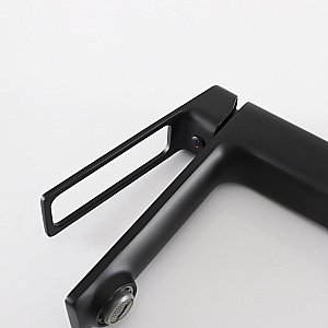 Смеситель для раковины GID Niagara L057BMK черный матовый купить в интернет-магазине сантехники Sanbest