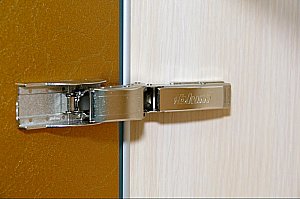 Тумба с раковиной напольная Misty Джулия 105 КРАКОЛЕТ красный для ванной в интернет-магазине Sanbest