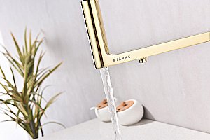 Смеситель для кухни Paulmark Tornado To213402-G золото купить в интернет-магазине сантехники Sanbest