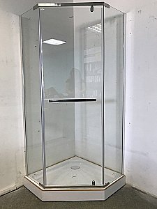 Душевой уголок CeruttiSpa Chika 100x100 CHIKA ZP101T стекло прозрачное/профиль хром купить в интернет-магазине Sanbest