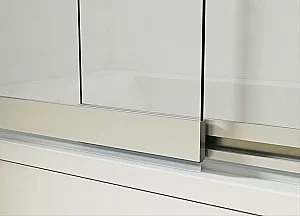 Шторка для ванны Vincea VSB-1E100CLGM 100x145 профиль вороненая сталь/стекло прозрачное купить в интернет-магазине Sanbest