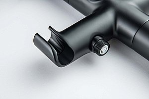 Смеситель для ванны Aquatek Бетта AQ1145MB черный матовый купить в интернет-магазине сантехники Sanbest