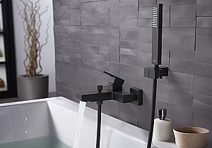 Смеситель для ванны Aquatek Либра AQ1649MB черный матовый купить в интернет-магазине сантехники Sanbest