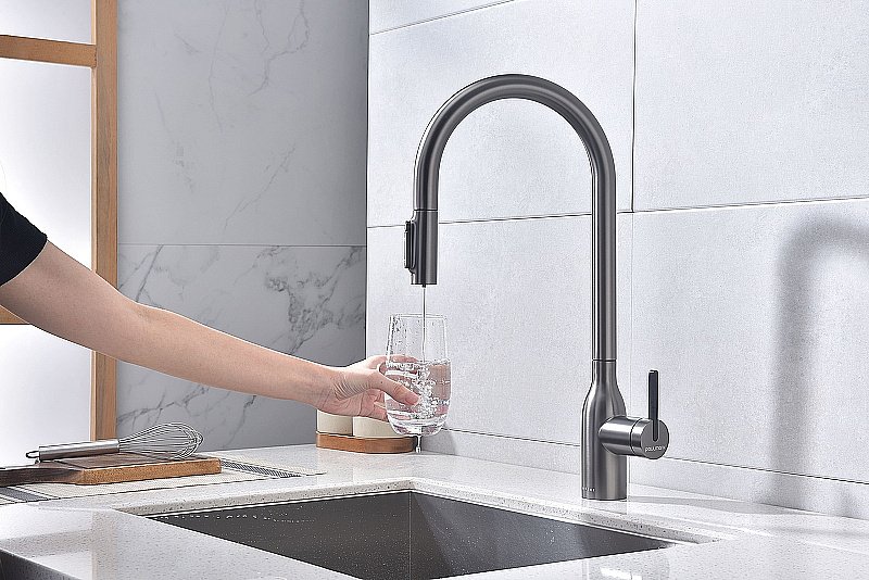 Смеситель для кухни Paulmark Universal Un213880-GM вороненая сталь купить в интернет-магазине сантехники Sanbest