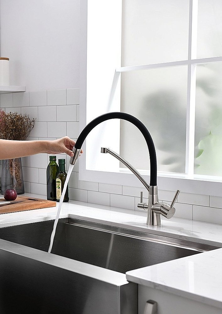 Смеситель для кухни Paulmark Sigen Si213111-BS брашированная сталь купить в интернет-магазине сантехники Sanbest