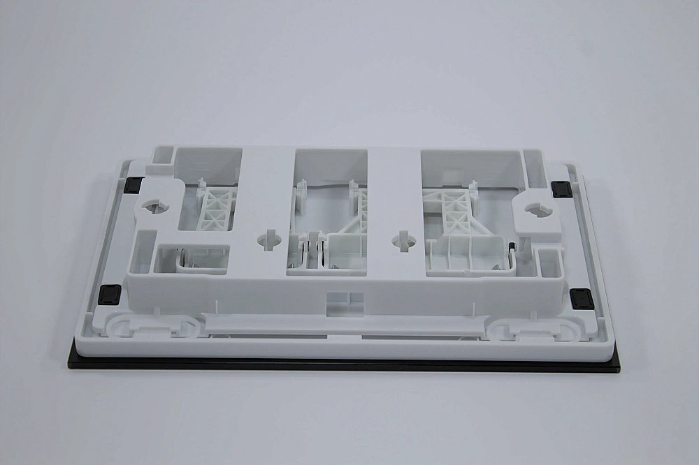 Кнопка для инсталляции CeruttiSpa 8960 белая глянцевая купить в интернет-магазине сантехники Sanbest