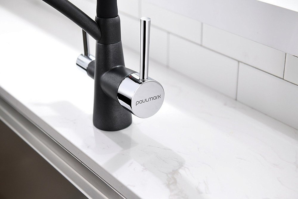 Смеситель для кухни Paulmark Sigen Si213111-BLM Черный купить в интернет-магазине сантехники Sanbest