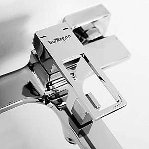 Смеситель для ванны BelBagno Luce LUC-VASM-CRM хром купить в интернет-магазине сантехники Sanbest