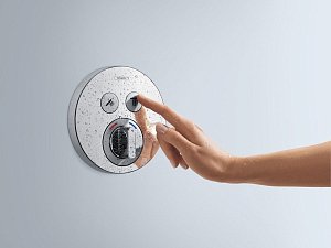 Смеситель для душа Hansgrohe ShowerSelect S 15748000 купить в интернет-магазине сантехники Sanbest