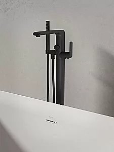 Смеситель для ванны Ravak Flat X070441 черный купить в интернет-магазине сантехники Sanbest