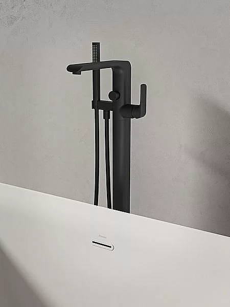 Смеситель для ванны Ravak Flat X070441 черный купить в интернет-магазине сантехники Sanbest