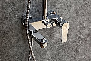 Душевая система Orange Otto M22-811cr хром купить в интернет-магазине сантехники Sanbest